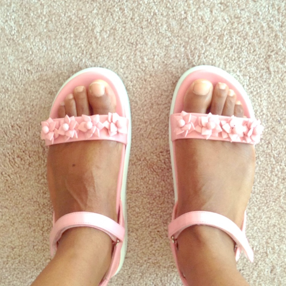 Prada pink patent leather sandals